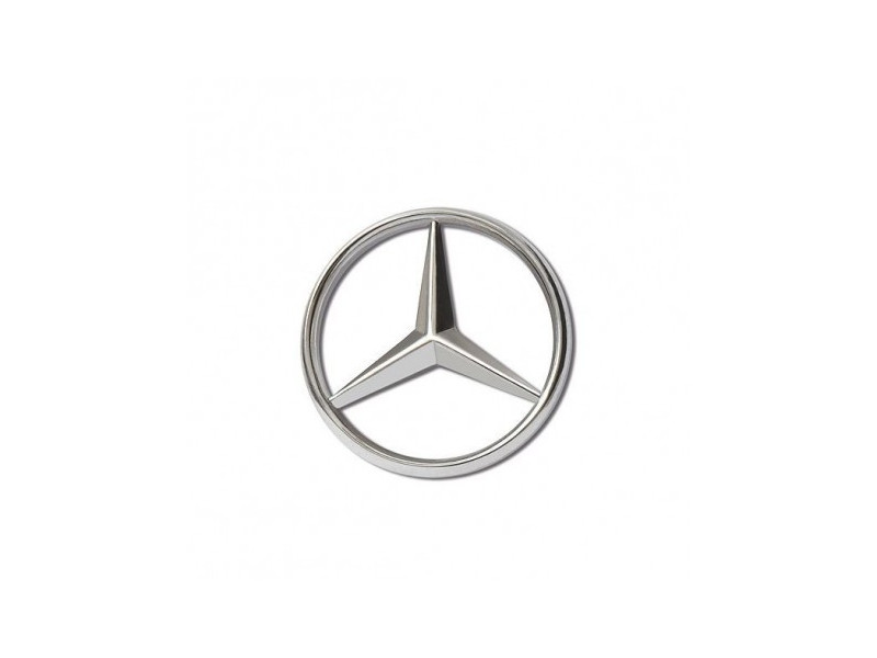Pin's Etoile Mercedes-Benz